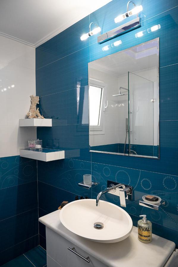 Kalavria Luxury Suites, Afroditi Suite With Magnificent Sea View And Private Swimming Pool. Poros Town Extérieur photo