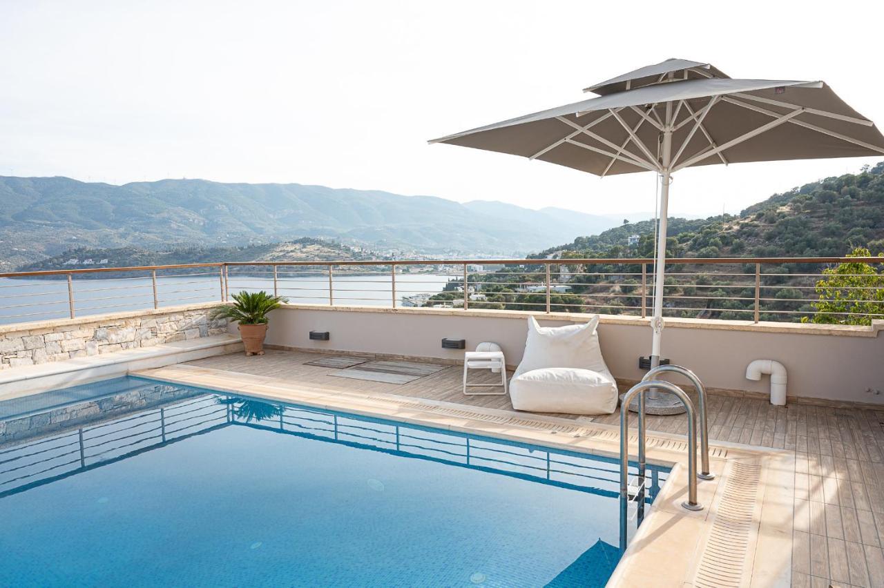 Kalavria Luxury Suites, Afroditi Suite With Magnificent Sea View And Private Swimming Pool. Poros Town Extérieur photo